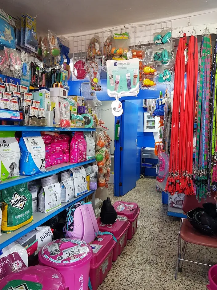 FARMACIA VETERINARIA “EL TORITO”