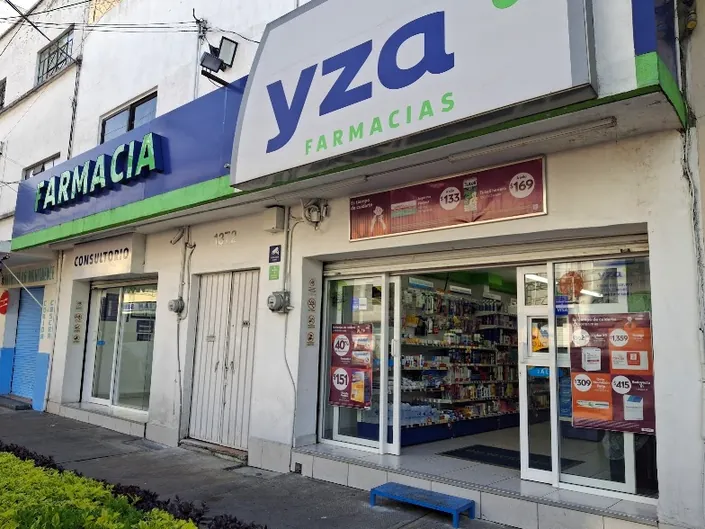 Farmacia Yza Ticumac