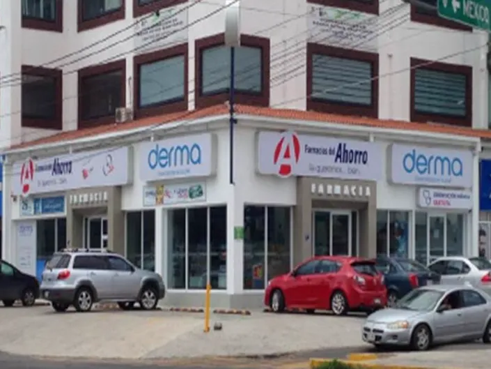 FARMACIAS DEL AHORRO Comonfort