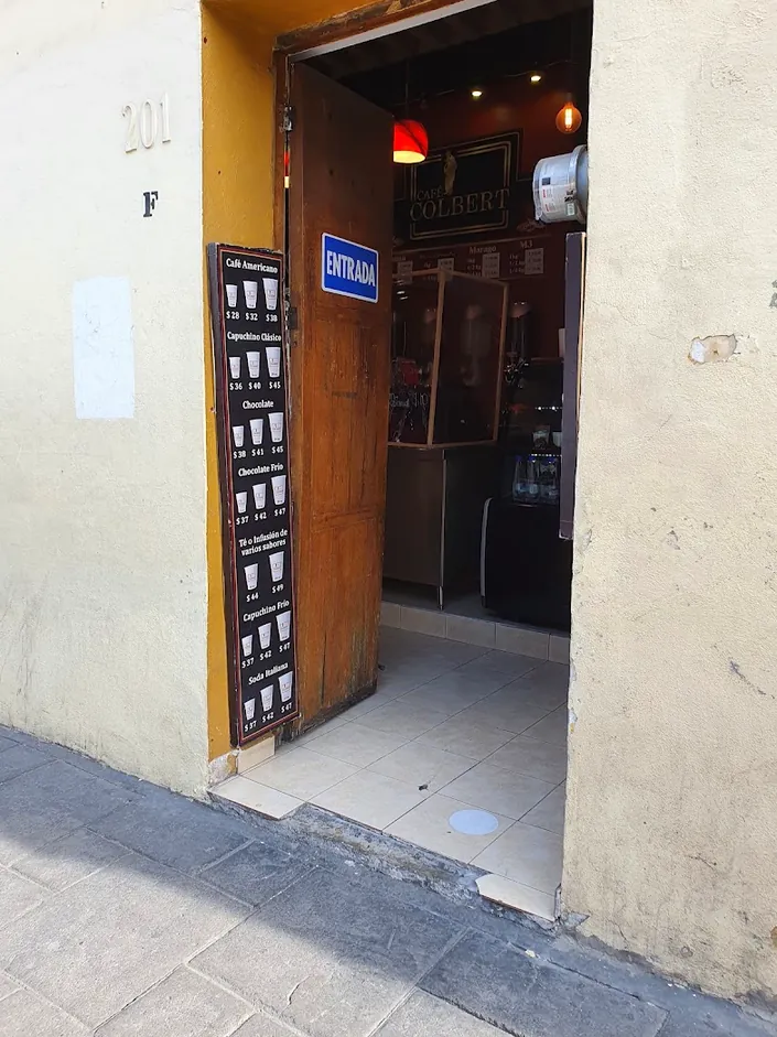 FARMACIAS DEL AHORRO Independencia, Toluca