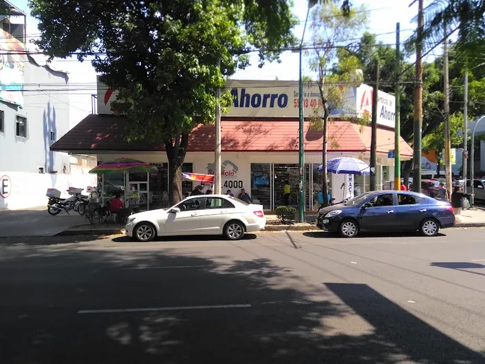 FARMACIAS DEL AHORRO Miguel A Quevedo