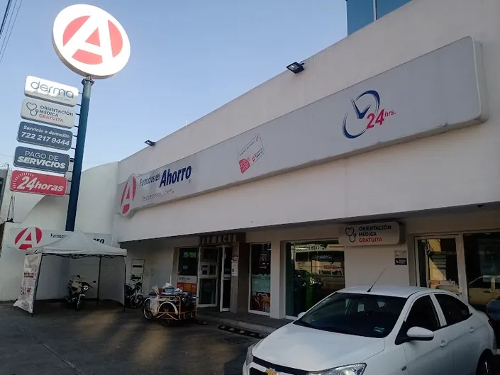 FARMACIAS DEL AHORRO Paseo de La Luz
