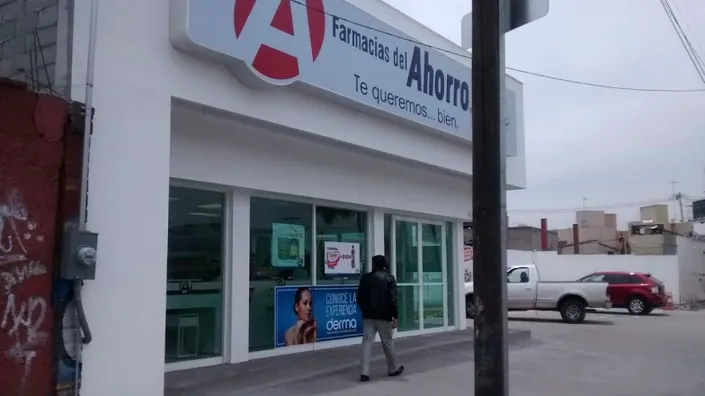 FARMACIAS DEL AHORRO Trabajadoras Sociales
