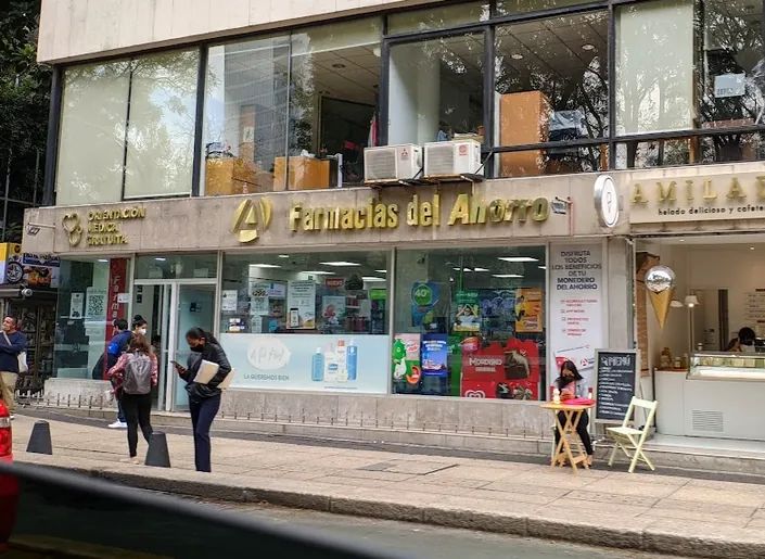 FARMACIAS DEL AHORRO Varsovia