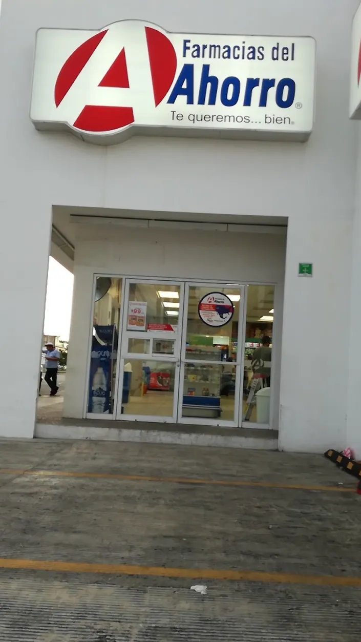 FARMACIAS DEL AHORRO Villada Oriente
