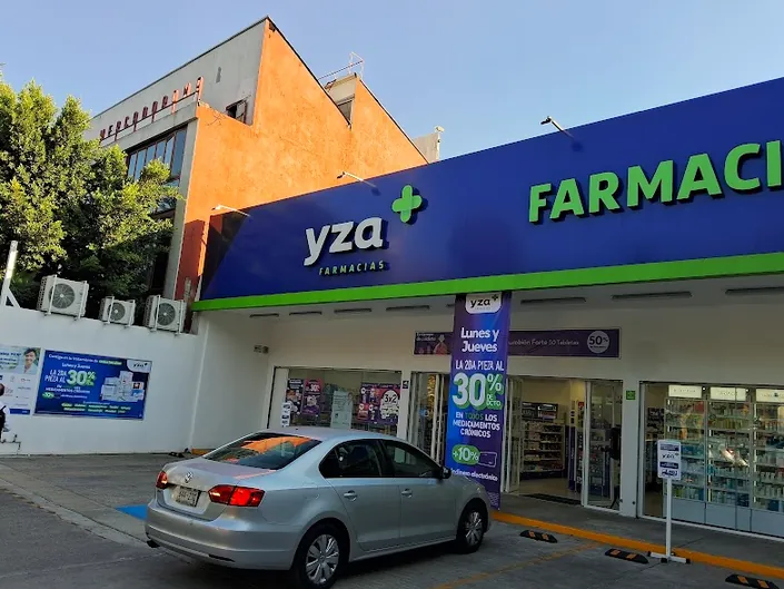 Farmacias YZA, Coyoacán
