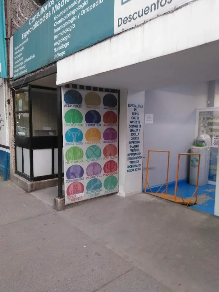MF Salud Farmacia y Médicos