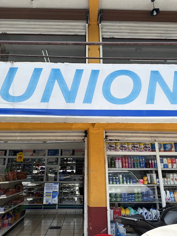 Super Farmacia Unión Arenal